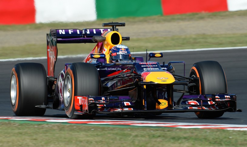 Vettel jest coraz bliżej kolejnego tytułu. /AFP