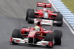 Vettel pojedzie z pole position, Kubica 7.