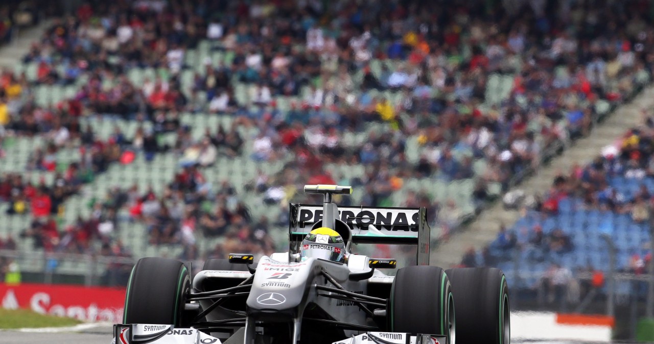 Vettel pojedzie z pole position, Kubica 7.