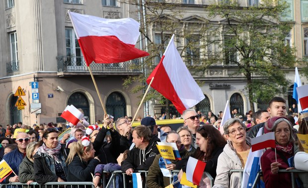 VI Ogólnopolskie Śpiewanie Biało-Czerwonych Przebojów. Przeżyjmy to jeszcze raz!