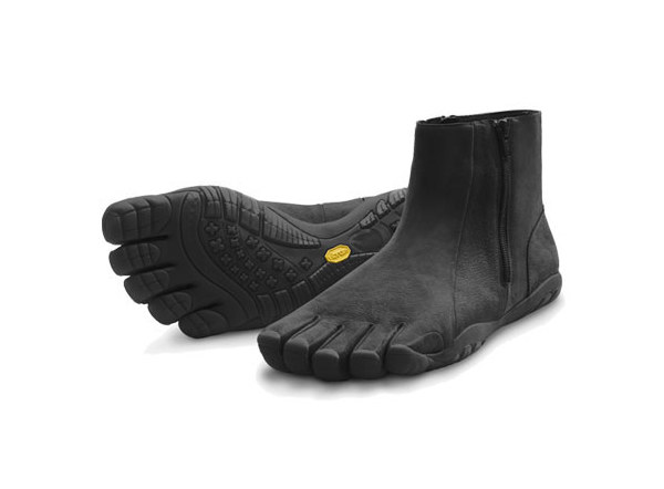 Vibram Bormio - buty dla barefooterów, którzy chcą chodzić "boso" nawet zimą /materiały prasowe