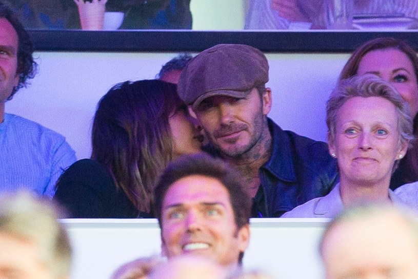 Victoria Beckham i David Beckham na koncercie Barbary Streisand /ForumGwiazd /Agencja FORUM
