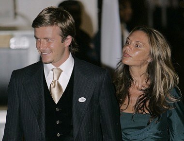 Victoria Beckham jest szczęśliwa u boku swojego męża Davida /AFP
