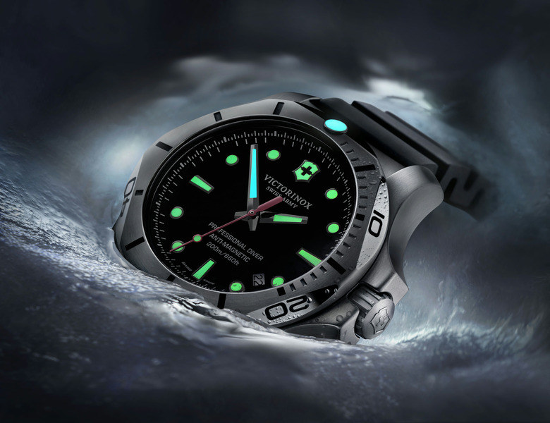 Victorinox Night Vision Chronograp /INTERIA.PL/materiały prasowe