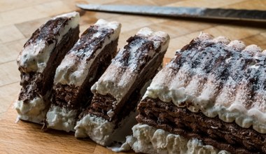 Viennetta, czyli symbol gastro luksusu lat 90. Smakują jeszcze lepiej niż w dzieciństwie