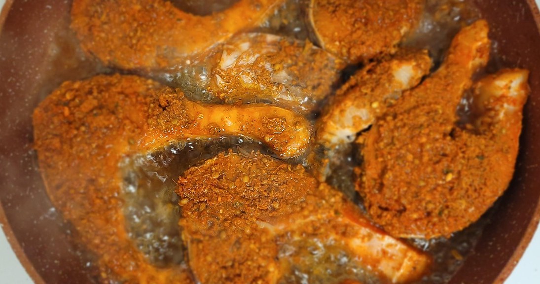 Використовуйте кулінарні хитрощі при смаженні риби - неприємного запаху не буде /pixabay.com