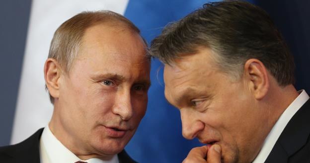 Viktor Orban (P), Władimir Putin. Fot. Sean Gallup /Getty Images/Flash Press Media