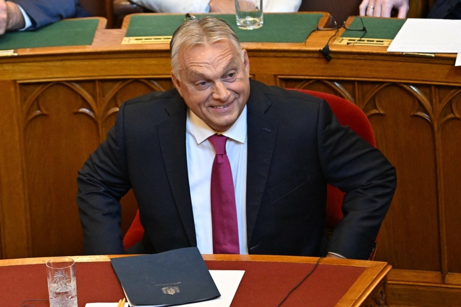 Viktor Orban radosny po usłyszeniu nowin z Waszyngtonu /ATTILA KISBENEDEK/AFP/East News /East News