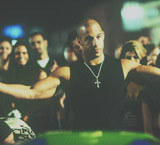 Vin Diesel w filmie "Szybcy i wściekli" /