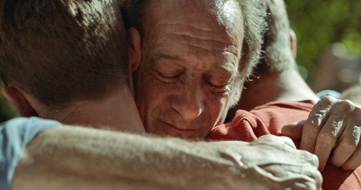 Vincent Lindon w scenie z filmu "Moi synowie" /materiały prasowe