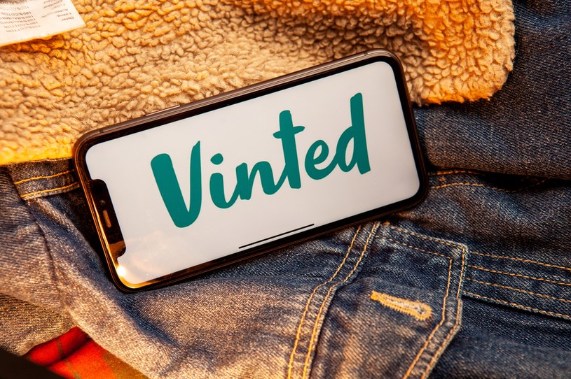Vinted to jedna z najpopularniejszych platform sprzedażowych w Polsce /123RF/PICSEL
