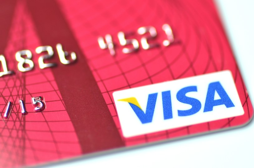 Visa już niedługo podniesie limit zbliżeniowych transakcji bez kodu PIN /123RF/PICSEL