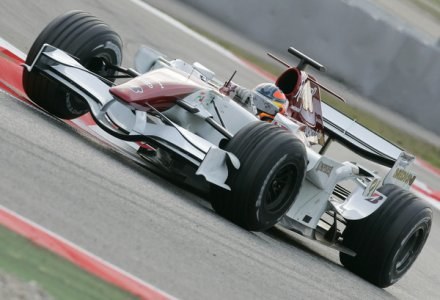 Vitantonio Liuzzi w bolidzie Force India. /AFP