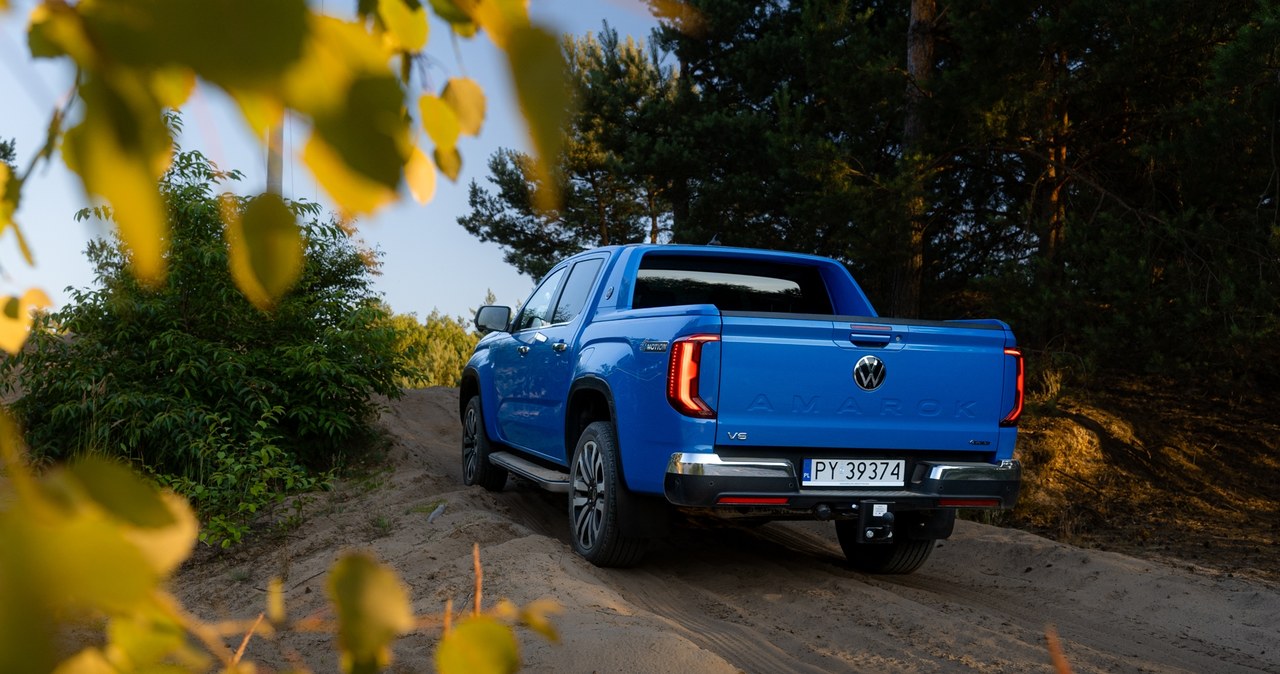 Volkswagen Amarok może holować przyczepę o masie do 3500 kg. /Jan Guss-Gasiński /INTERIA.PL