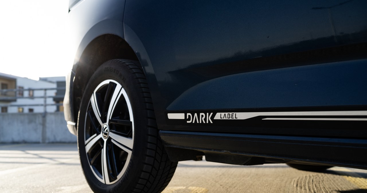 Volkswagen Caddy Dark Label dostępny jest w dwóch wariantach długości. /Jan Guss-Gasiński /INTERIA.PL