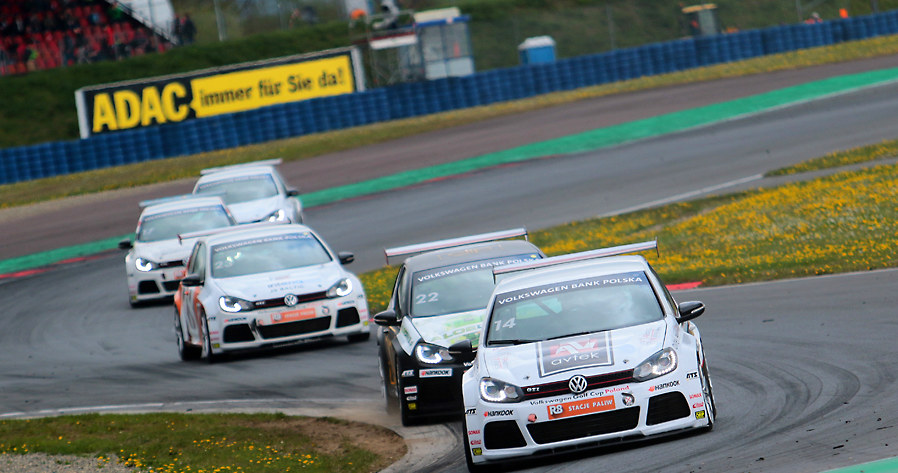 Volkswagen Golf Cup 2015 na torze Oschersleben /Marcin Kliszka /Informacja prasowa