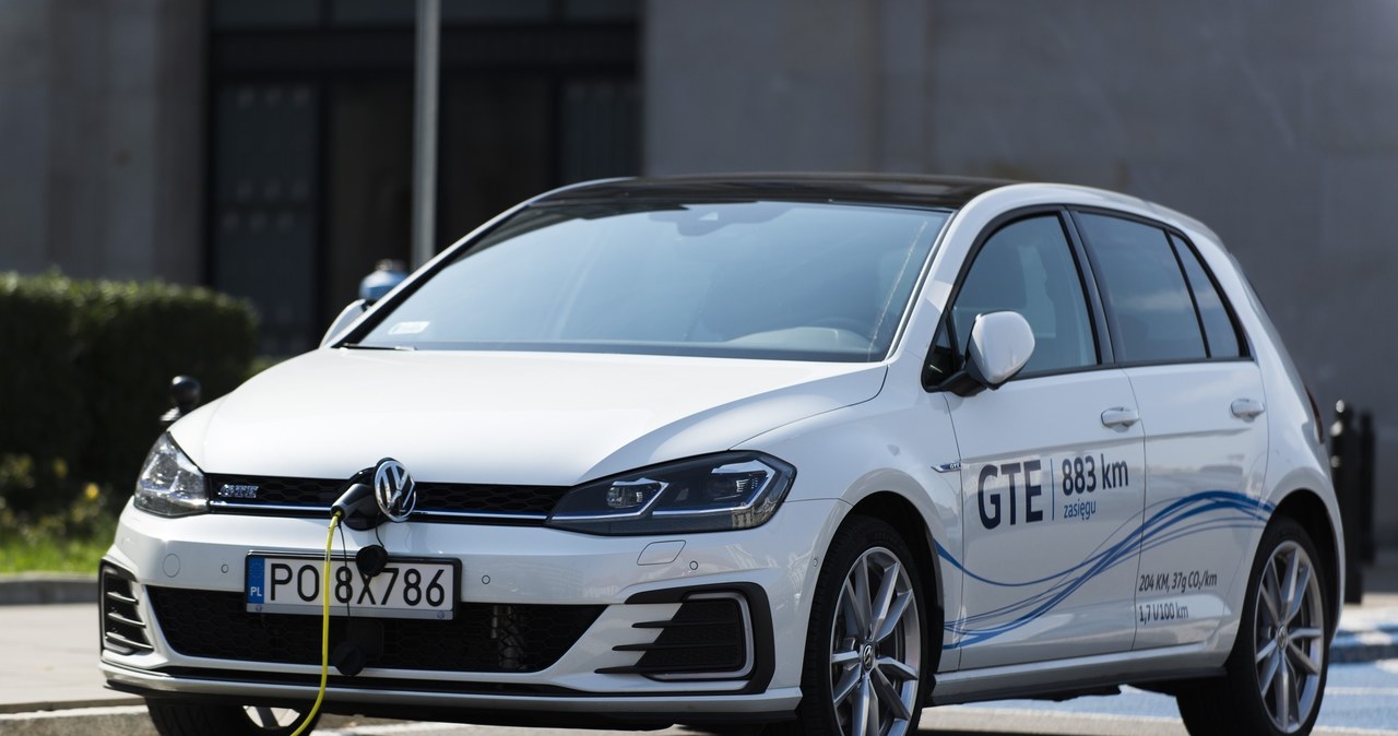 Volkswagen Golf GTE /Reporter