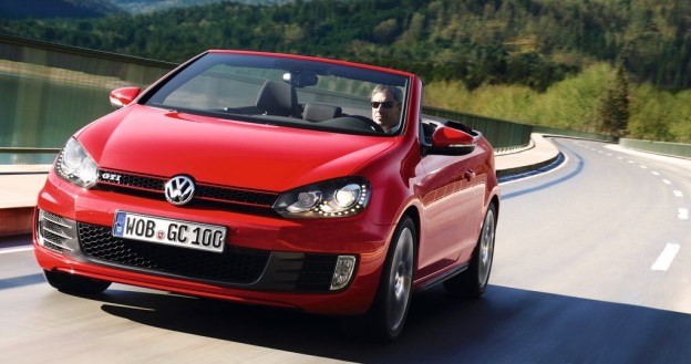 Volkswagen Golf GTI Cabrio (2012) /Volkswagen