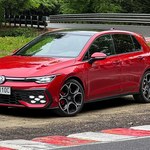 Volkswagen Golf GTI ma 265 KM i zadziwia uniwersalnością. Jak dwa auta w jednym