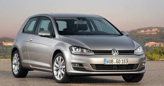 Volkswagen Golf jest niezmiennie najpopularniejszym nowym samochodem w Europie. /Volkswagen