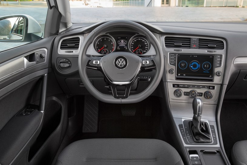 Volkswagen Golf TSI BlueMotion /Volkswagen