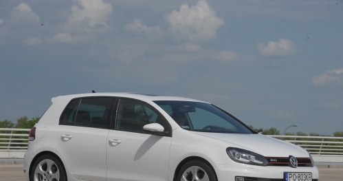 Volkswagen Golf VI z silnikiem 2.0 TFSI /Motor