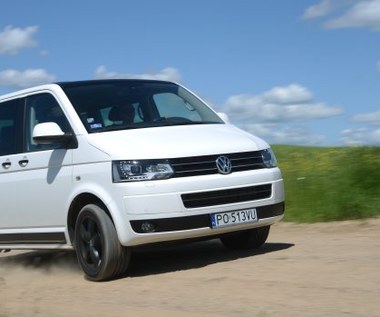 Volkswagen Multivan 2.0 BiTDI 4MOTION DSG Edition 25 - test
