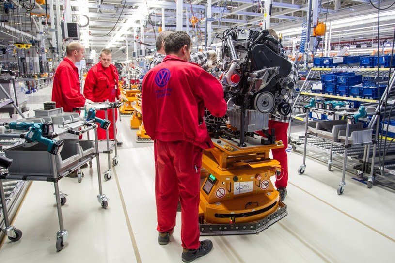 Volkswagen ogranicza zatrudnienie. To wynik nowego planu cięcia kosztów /Jakub Walasek/REPORTER /East News