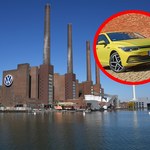 Volkswagen planuje przestoje w najważniejszej fabryce. Co to oznacza dla klientów?