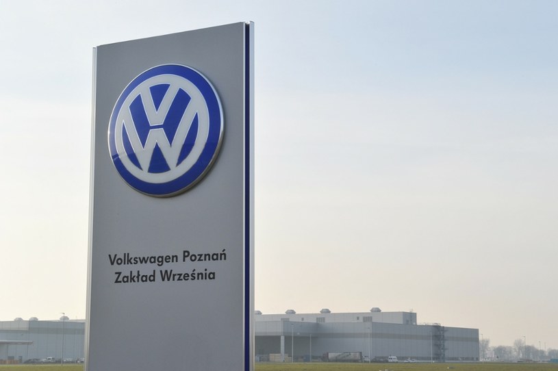 Volkswagen Poznań porozumiał się ze związkowcami w sprawie płac i czasu pracy /Wojtek Laski /Agencja SE/East News