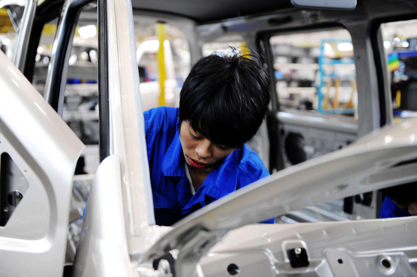 Volkswagen sprzedaje w Chinach więcej samochodów niż w całej Europie kontynentalnej /AFP