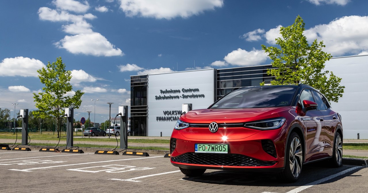 Volkswagen sprzedał w 2021 roku dwa razy więcej "elektryków" niż rok wcześniej. /Volkswagen Group Polska /materiały prasowe