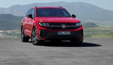 Volkswagen Touareg po liftingu. Poprawione multimedia i podświetlane logo