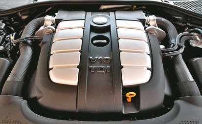 Volkswagen Touareg silnik /Motor