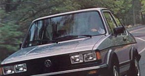 Volkswagen wprowadził Jettę na rynek USA jako rocznik 1984. Model otrzymał 1,8-litrowy silnik benzynowy o mocy 90 KM. /Volkswagen