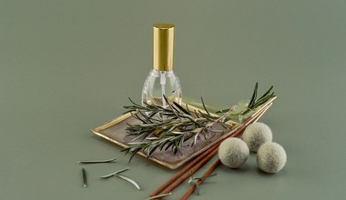 Волосся активно ростиме і не випадатиме. Просто втирайте це у шкіру голови 