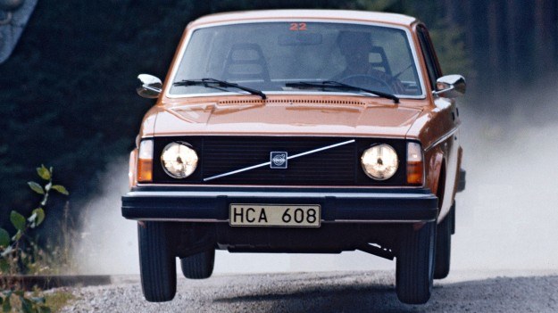 Volvo 240 (1974) /Volvo