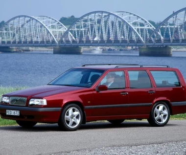 Volvo 850 ma 25 lat