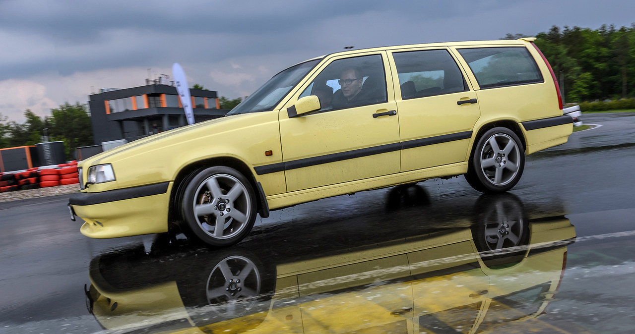 Volvo 850 R, 2.3 /Informacja prasowa