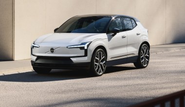 Volvo EX30 po modernizacji. Pojawiła się nowa tańsza wersja