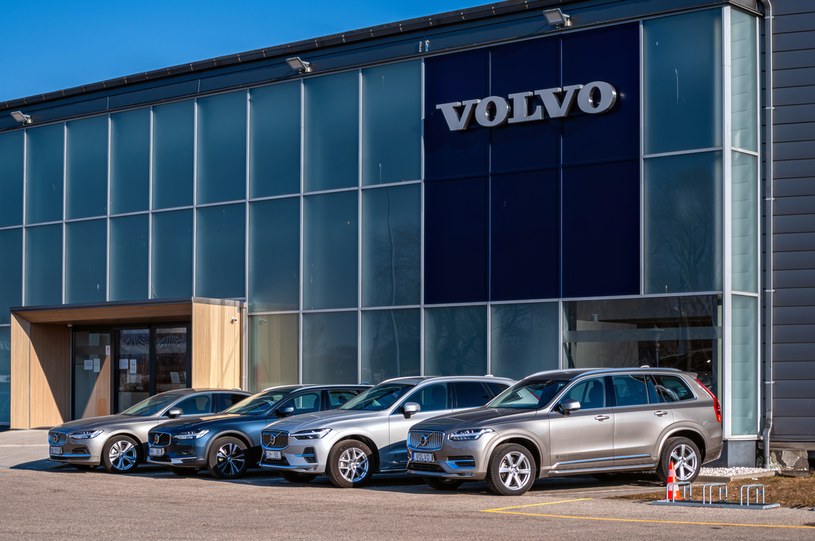 Volvo może popaść w niełaskę Szwedów /123RF/PICSEL