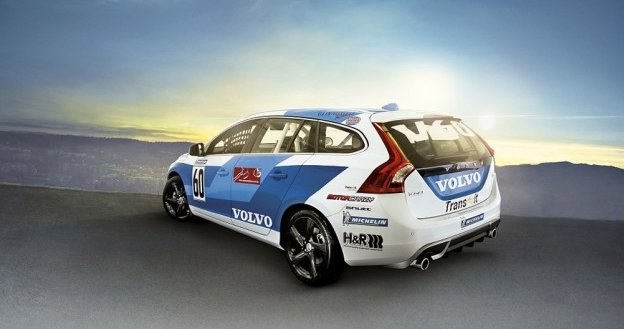 Volvo V60 Racing /Volvo