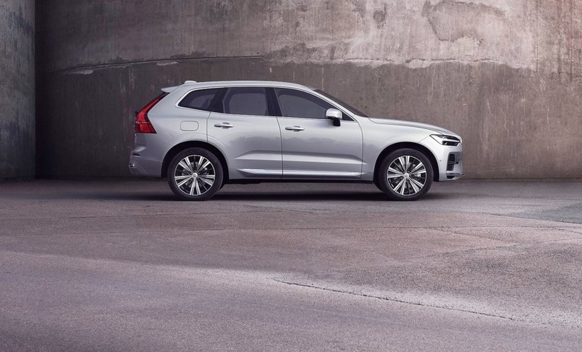 Volvo XC60 doczekało się liftingu w 2021 roku. /materiały prasowe
