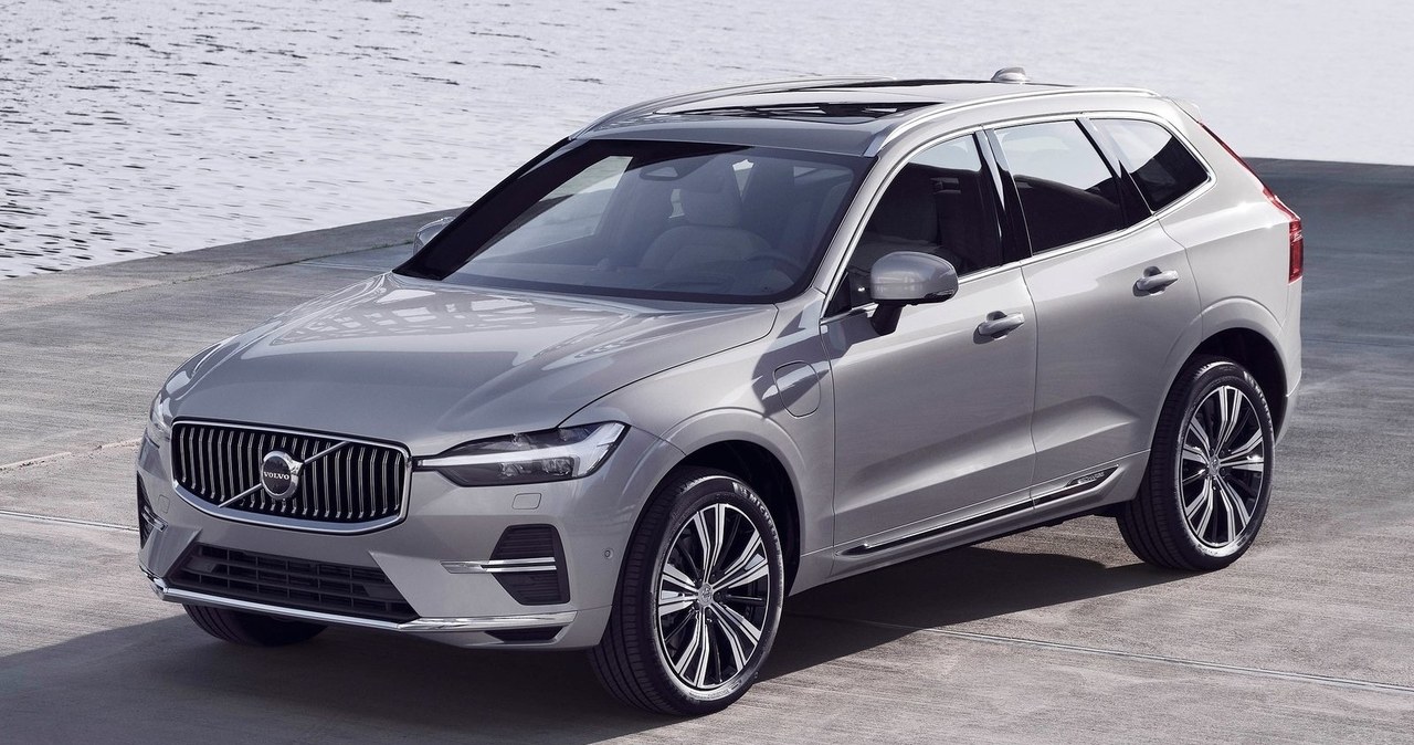 Volvo XC60 II można pomylić tylko z jednym autem – większym od niego XC90 /materiały prasowe