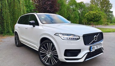 Volvo XC90 T8