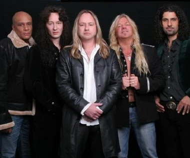 Voodoo Circle: Syndrom złamanego serca