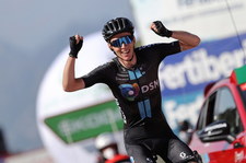 Vuelta a Espana. Bardet wygrał 14. etap, Eiking wciąż liderem
