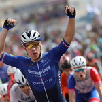 Vuelta a Espana. Jakobsen wygrał ósmy etap, Roglicz nadal liderem