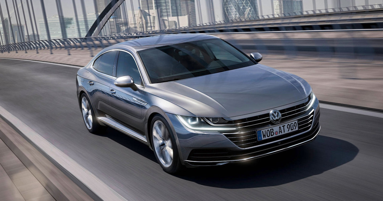 VW Arteon ma doczekać się wersji 400-konnej /Informacja prasowa