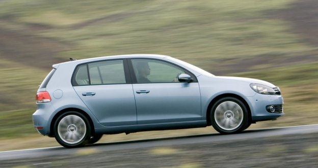 VW golf - wciąż najchętniej kupowane auto w Europie /Informacja prasowa